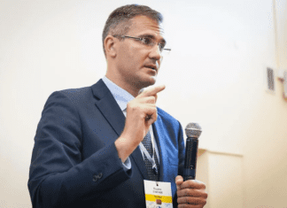 Вадзім Гігін. Фота з адкрытых крыніц.