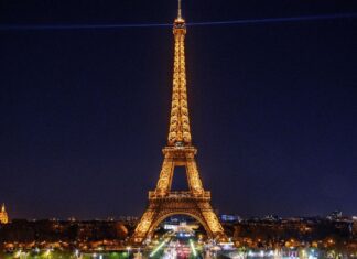 Франция ограничивает рост цен на электроэнергию до 10% в 2024 году