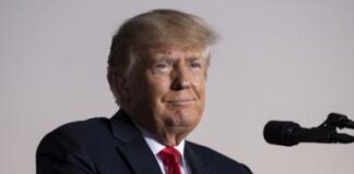 Суд Нью-Йорка обвинил экс-президента США Дональда Трампа в мошенничестве