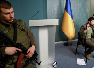 Угроза свержения Зеленского: Что говорят эксперты о вероятности восстания армии