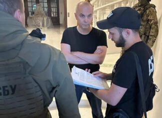 Депутат Нестор Шуфрич арестован на два месяца в связи с обвинениями в госизмене