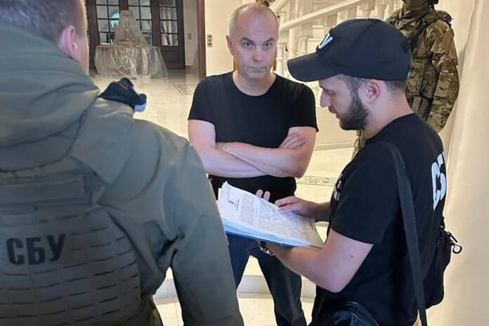 Депутат Нестор Шуфрич арестован на два месяца в связи с обвинениями в госизмене