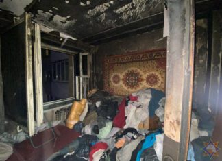 Пожар в многоэтажке Витебска: спасены трое