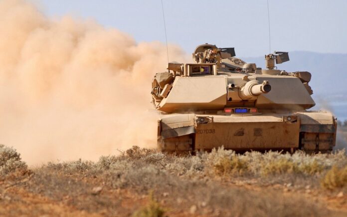 Первая партия американских танков Abrams прибыла на Украину, сообщили в Белом доме