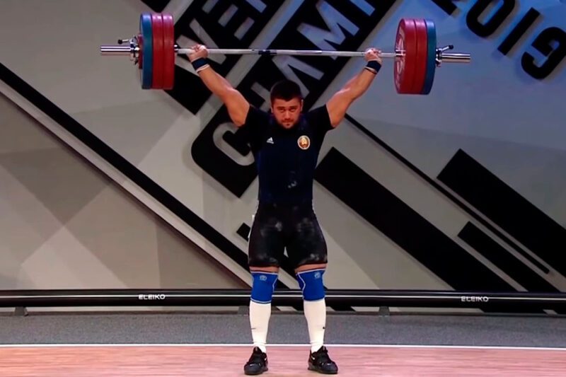 Белорусский атлет Евгений Тихонцов впечатлил мир на Чемпионате Мира по тяжелой атлетике