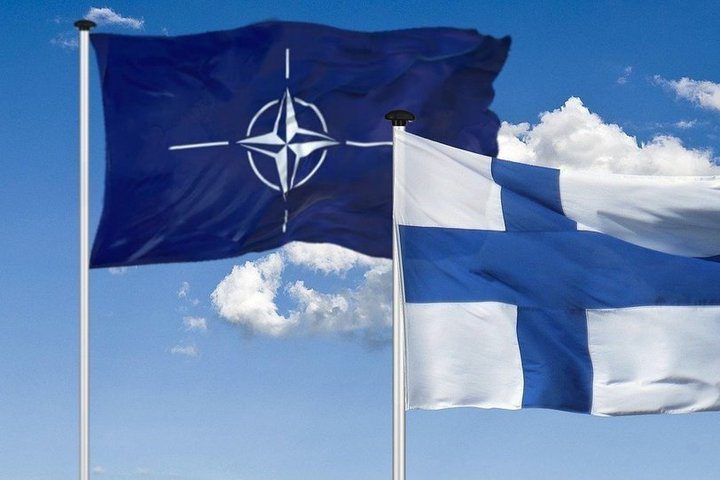 Финляндия завершила строительство пробного участка забора на границе с Россией Финляндия завершила строительство пробного участка забора на границе с Россией
