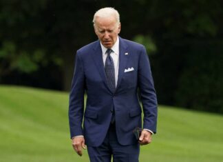 Глава Палаты представителей США поддерживает расследование, возможно приведущее к импичменту Байдена