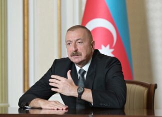 Алиев: Операция Баку в Карабахе завершится после сдачи оружия ВС Армении