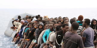 Италия обратилась к ЕС с просьбой о помощи в пресечении нелегальной миграции из Африки