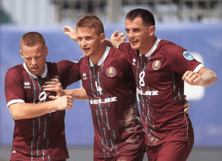 Сборная Беларуси по пляжному футболу одержала очередную победу