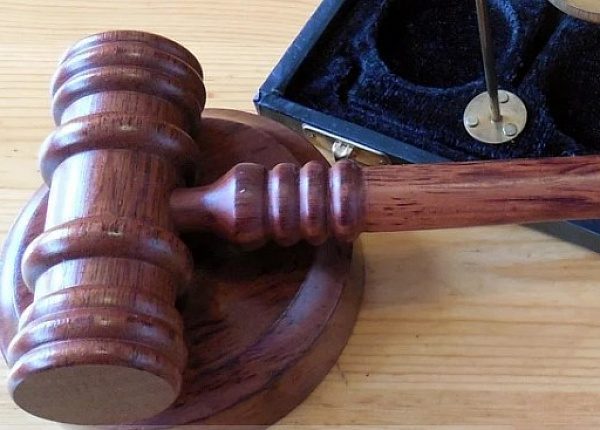 Бывшему председателю Хотимского райисполкома грозит 6 лет лишения свободы и штраф за превышение власти