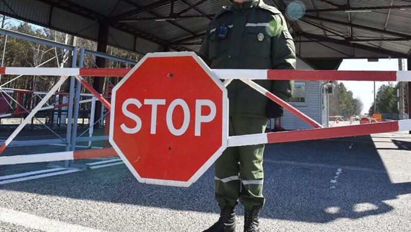 Беларусь готова к возобновлению пропуска граждан через границу с Украиной: обеспокоенность и ожидания Беларусь готова к возобновлению пропуска граждан через границу с Украиной: обеспокоенность и ожидания
