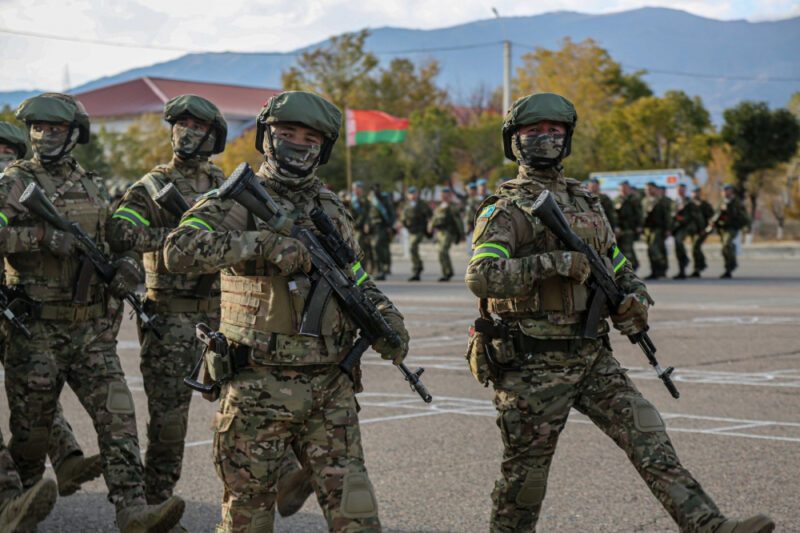 "Нерушимое братство - 2023". В Кыргызстане начались миротворческие учения сил ОДКБ