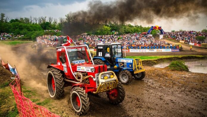 Праздник "ТракторШоу" в честь 70-летия белорусского тракторостроения: гонки, техника и развлечения Праздник "ТракторШоу" в честь 70-летия белорусского тракторостроения: гонки, техника и развлечения